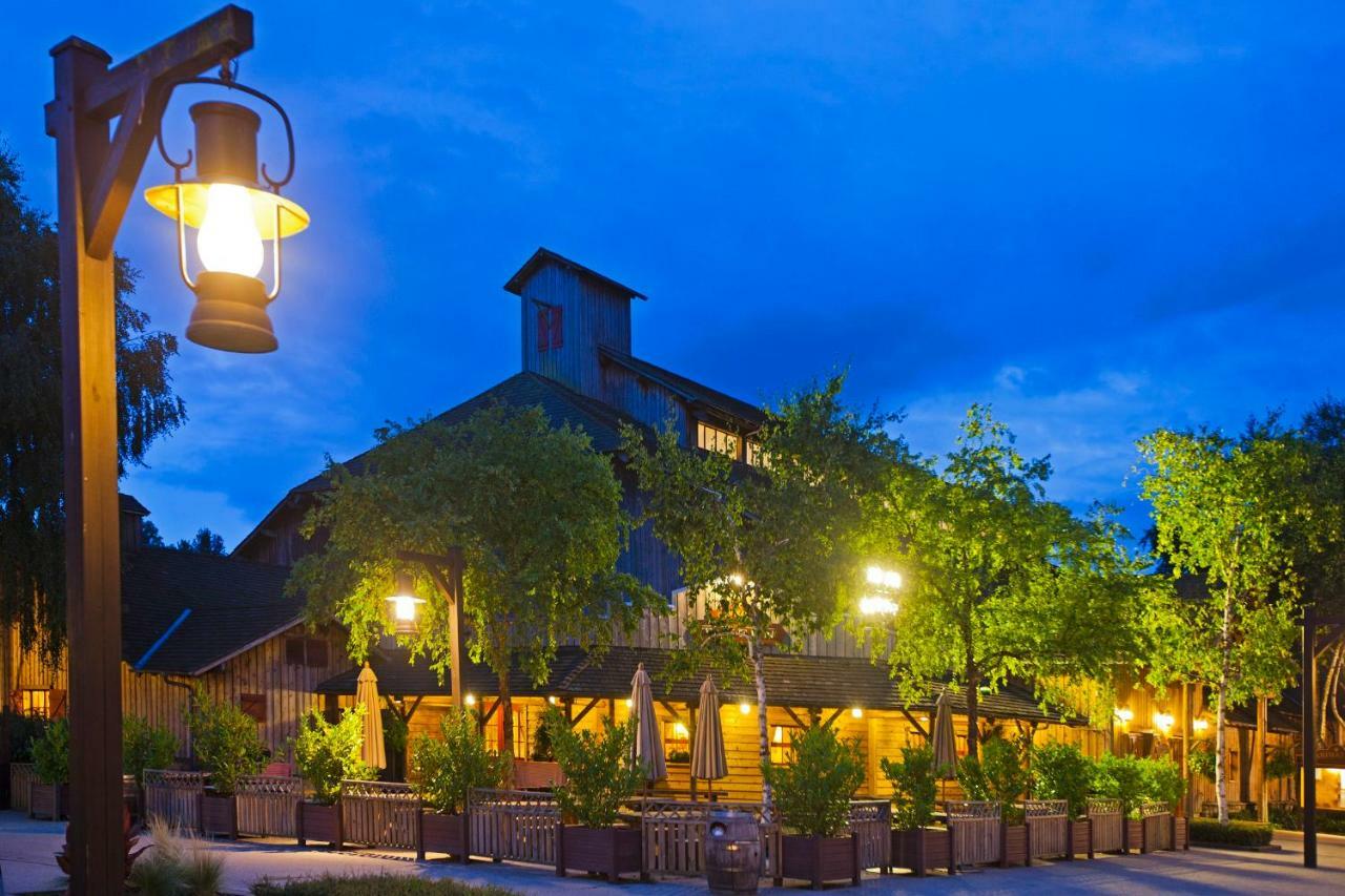 Davy Crockett Ranch *